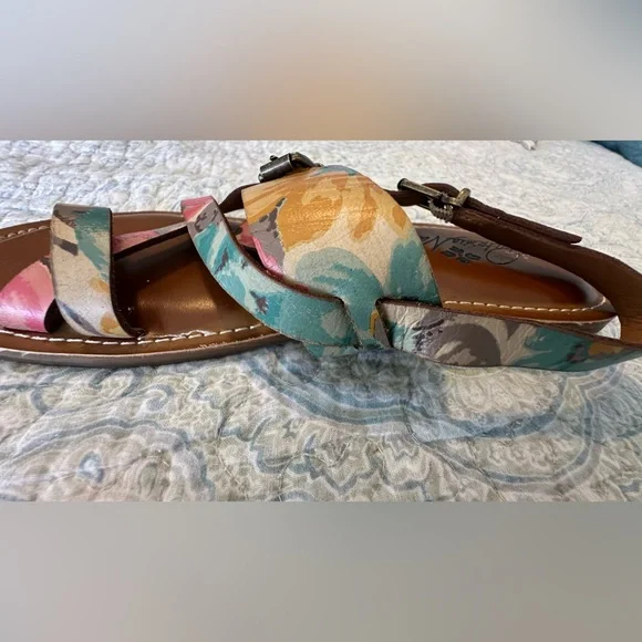Patricia Nash fort bloom fidella sandals - Picture 4 of 15